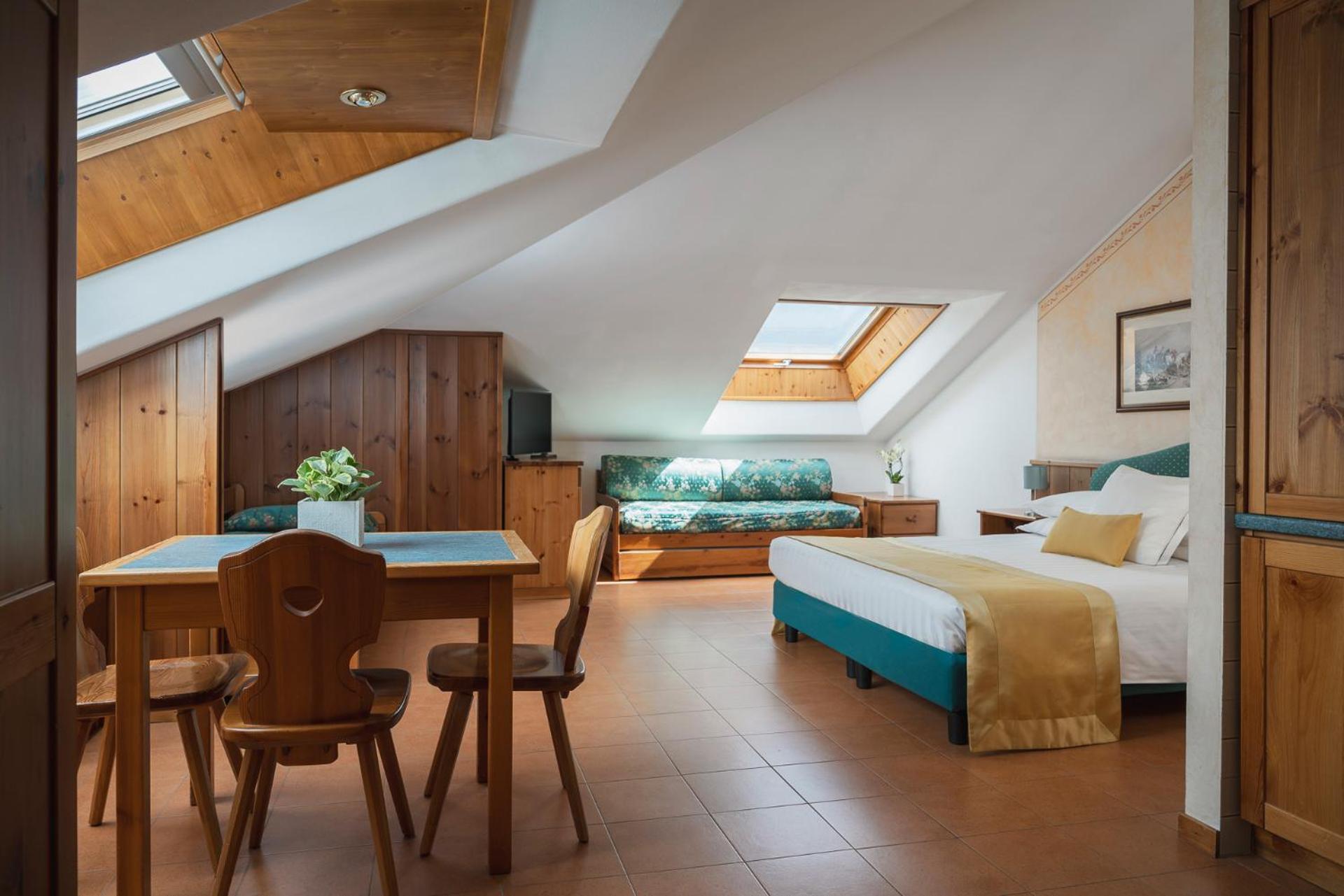 Hotel Cristallo 4*