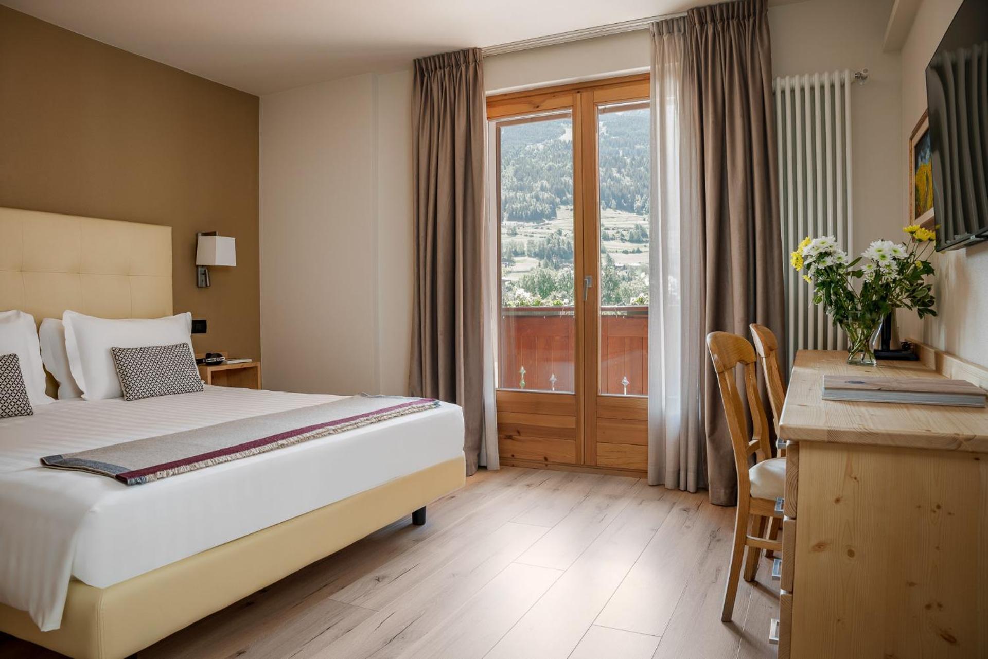 Cristallo Hotel 4*